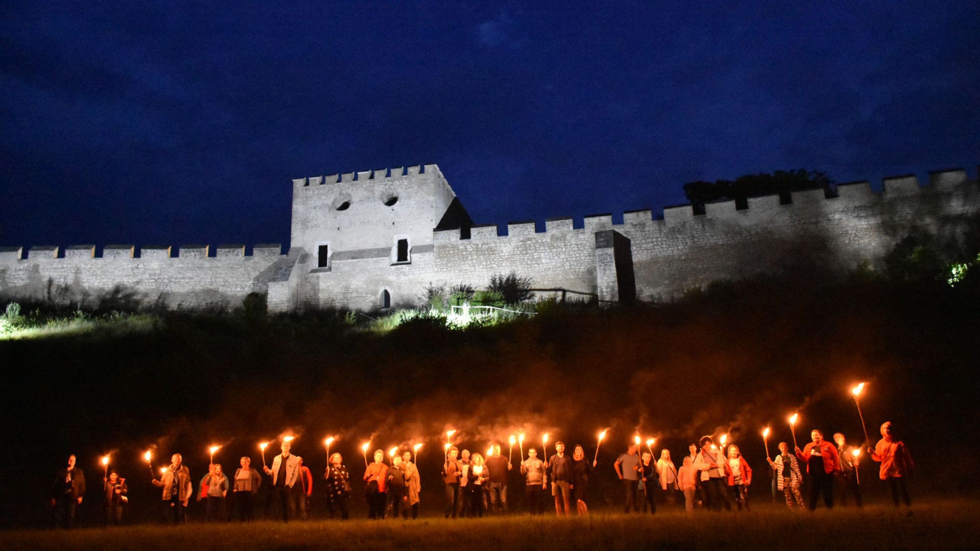 Nocne zwiedzanie Szydłowa