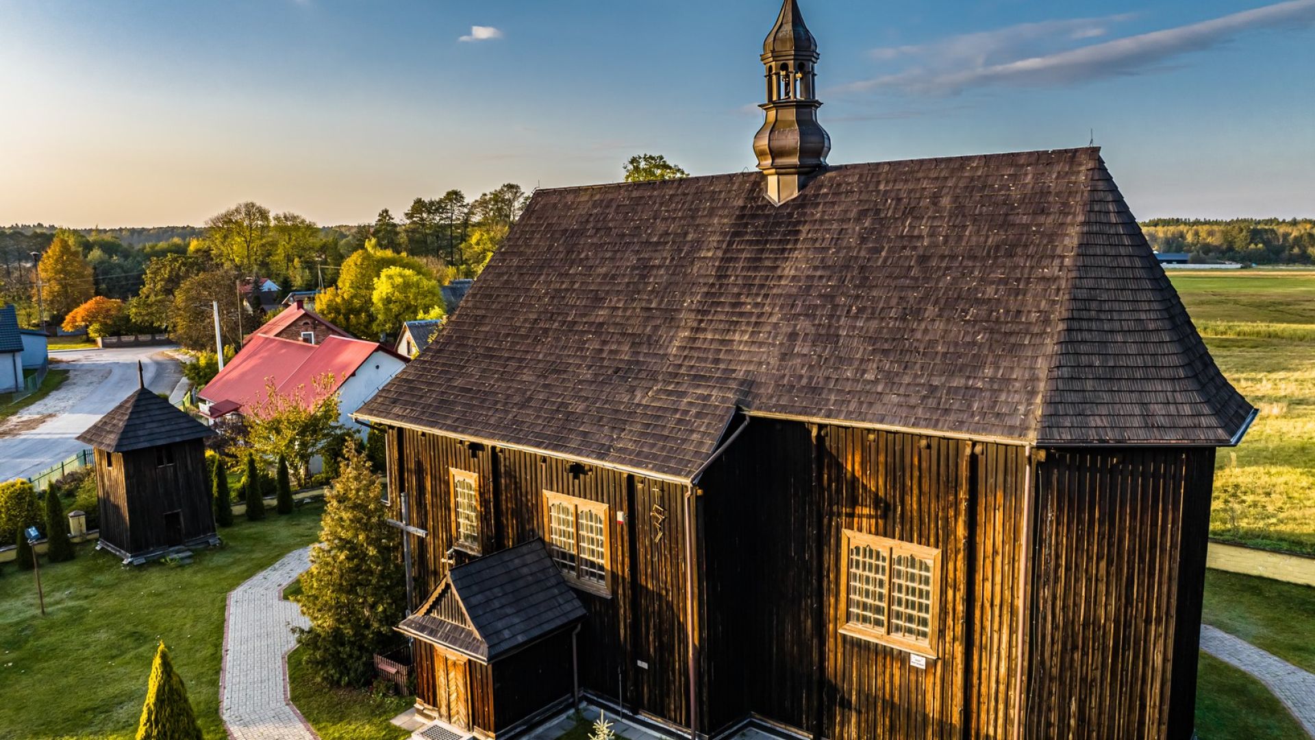 Kossów -kościół parafialny pw. M.B. Częstochowskiej