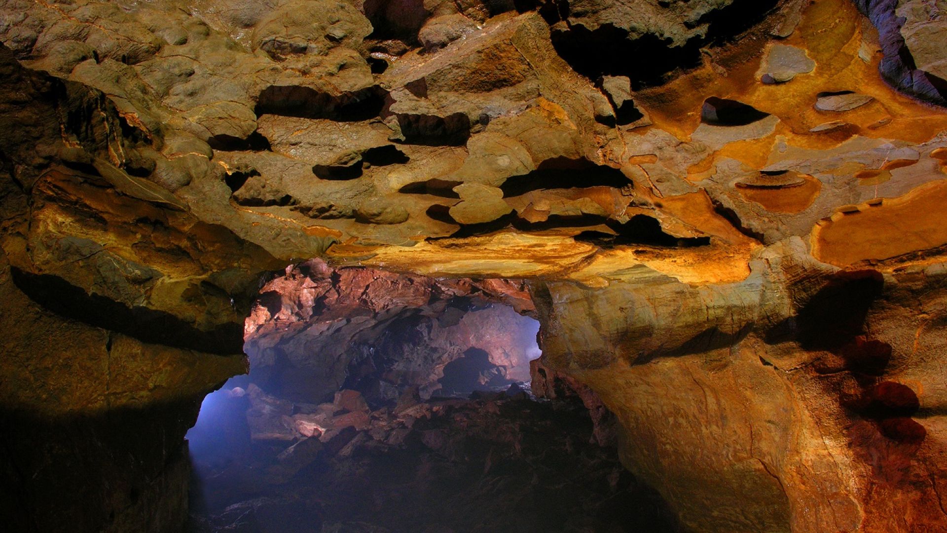 Jaskinia Jaworznicka i Chelosiowa Jama
