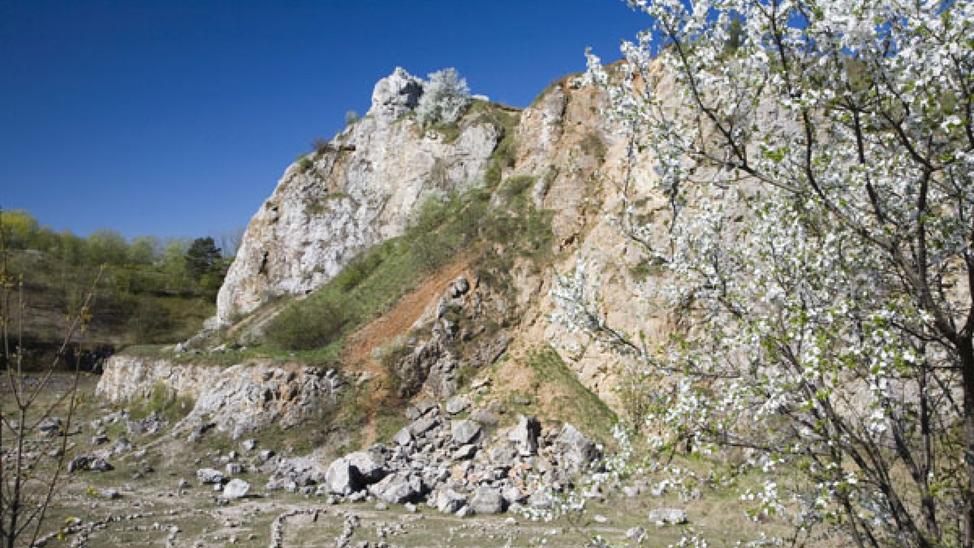 Świętokrzyski Szlak Archeo-Geologiczny - dodatkowe obiekty