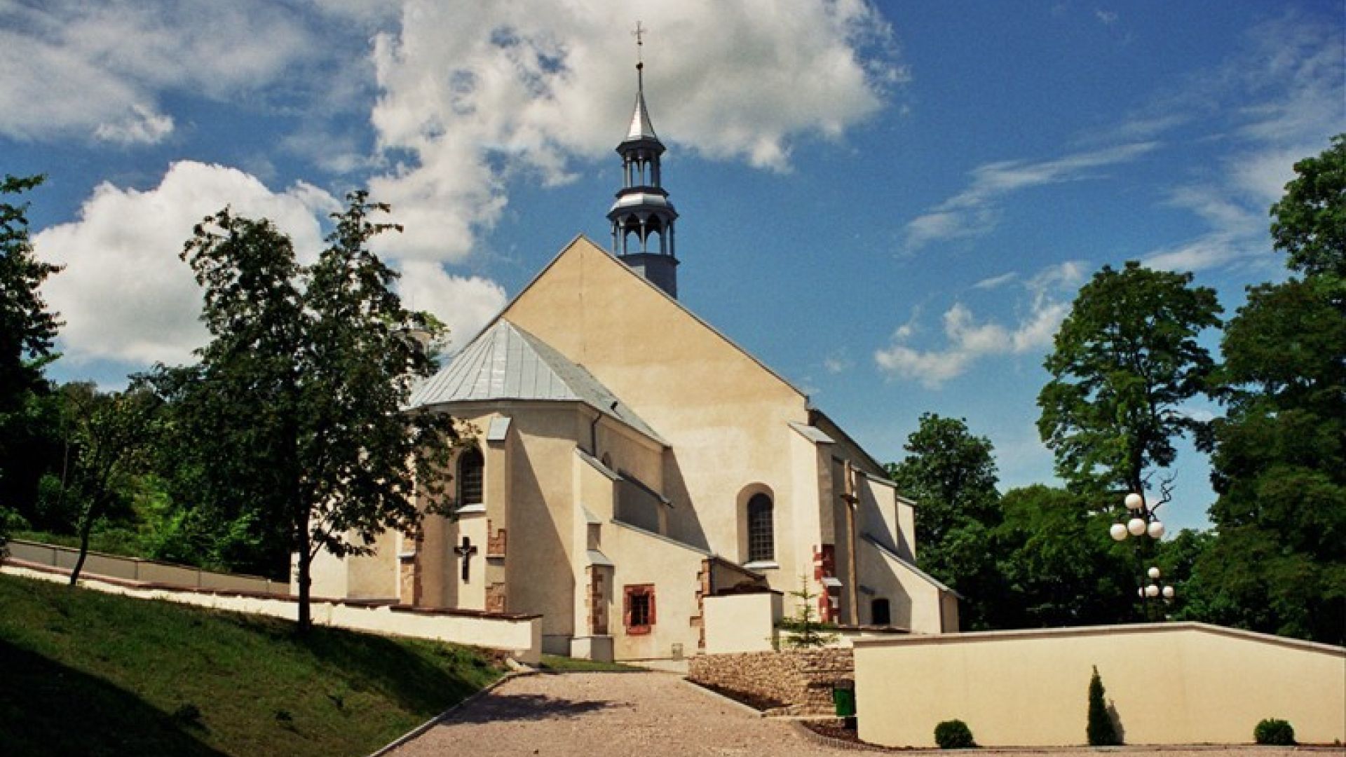 Świętokrzyski Szlak Architektury Drewnianej i Średniowiecznej