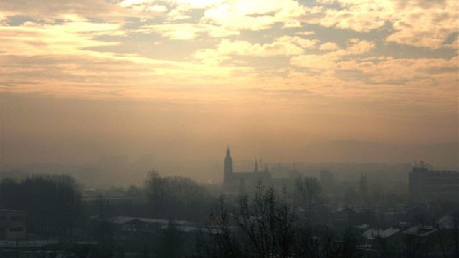 On the Posłowicki Chain around Kielce