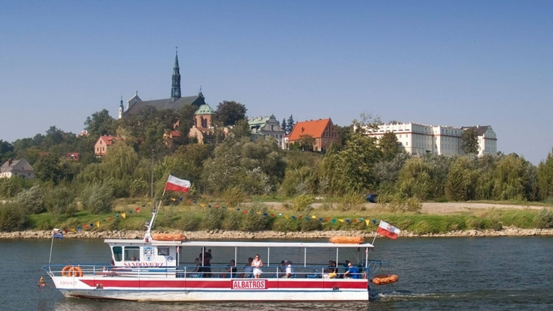 Criuses on the Vistula