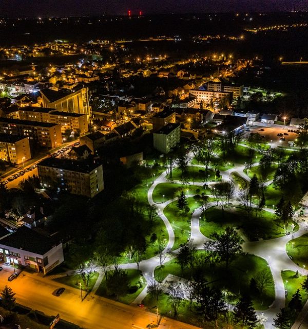 Staszów - fajki, szable i... bombki