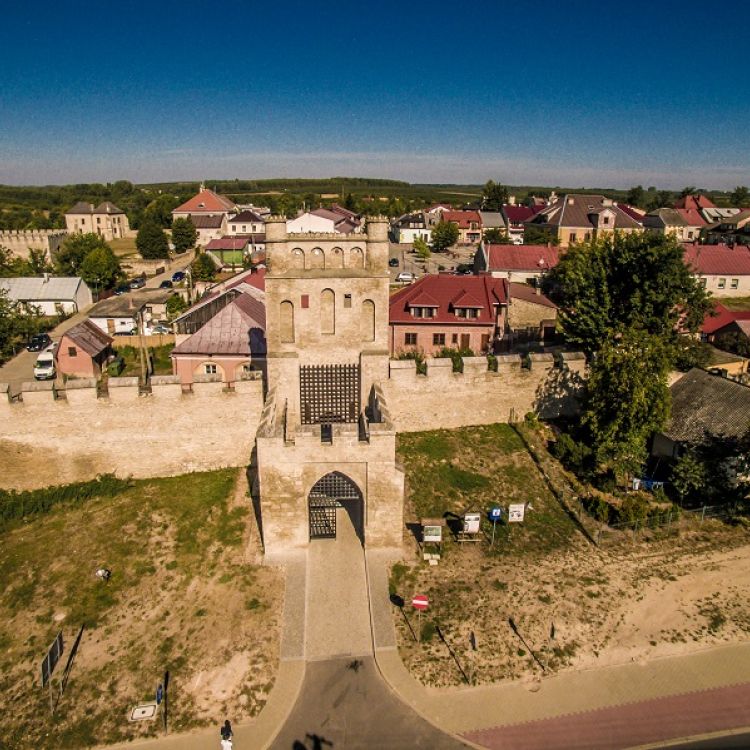 Szydłów - autentycznie średniowieczne miasto