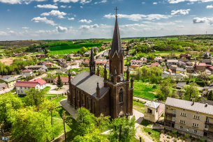 Kościół św. Katarzyny Dziewicy i Męczennicy w Iwaniskach