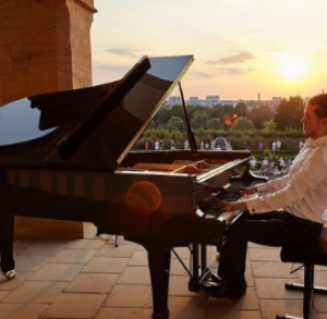 Chopinowskie inspiracje - cykl koncertów w ogrodzie włoskim