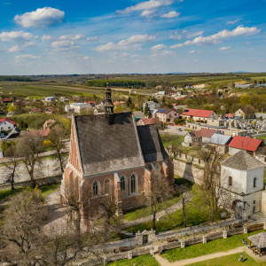 Inauguracja questu "Wielki Szydłów"