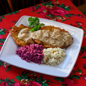 Karczma Izba Dobrego Smaku w Hucie Szklanej