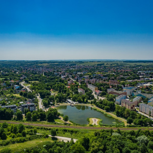 Niebieskim szlakiem rowerowym z Jędrzejowa przez Zagaje