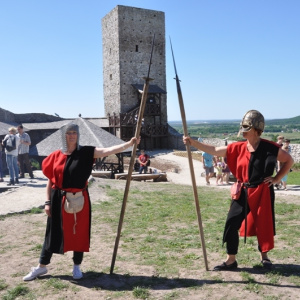 Glosujemy na świętokrzyskie zamki i pałace